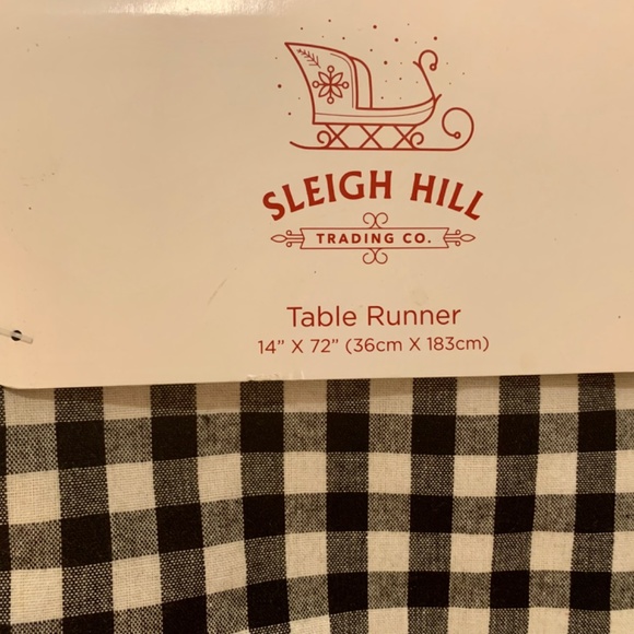 Sleigh Hill Buffalo Plaid Table Runner - Picture 3 of 3